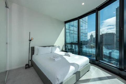 City Views Retreat 31st Floor 2BR Near CBD! - Melbourne Tourism 3