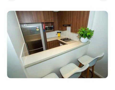 Cityscape Retreat 2 Bedroom Apartment - Melbourne Tourism 4