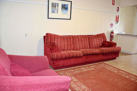 Clarkes Flat 2 - Melbourne Tourism 1