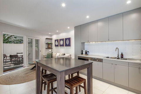 Coastal Serenity At Little Cove - Melbourne Tourism 2