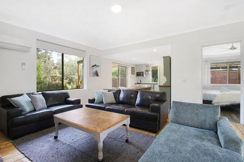 Cobden & Wills & Studio - Melbourne Tourism 4