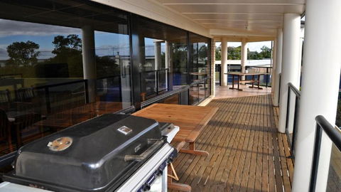 Coffin Bay Retreat - Melbourne Tourism 2