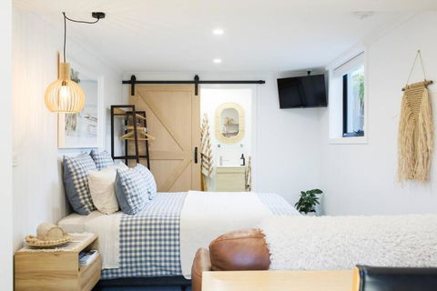 Coles On James - Melbourne Tourism 1