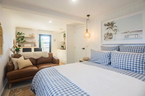 Coles On James - Melbourne Tourism 4