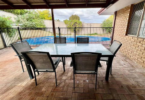 Comfort Getaway - Melbourne Tourism 2