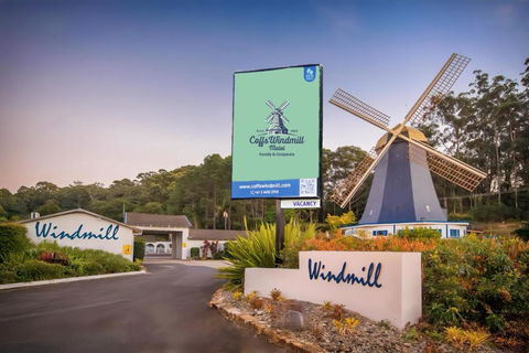 Coffs Windmill Motel - Melbourne Tourism 0