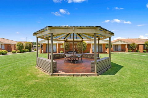 Comfort Inn & Suites King Avenue - Melbourne Tourism 2