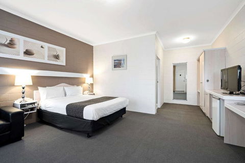 Comfort Inn & Suites King Avenue - Melbourne Tourism 4