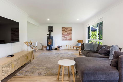 Coastal Oasis - Pet Friendly - 6 Mins Walk To Beach - Melbourne Tourism 1