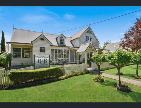 Creek Cottage Bed And Breakfast Traralgon - Melbourne Tourism 0