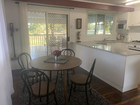 3 Bedroom Apartment - Melbourne Tourism 2