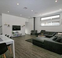 43B Twynam Street - The Falls on Twynam - Melbourne Tourism