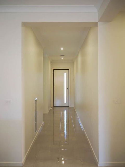 5 Bed 2 Bath Big House - Melbourne Tourism 3