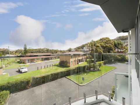 9 Cirrus @ Fingal Bay - Melbourne Tourism 3
