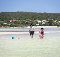 9 Marshall Street - Large Family Holiday Home just Metres to the Beach - Melbourne Tourism