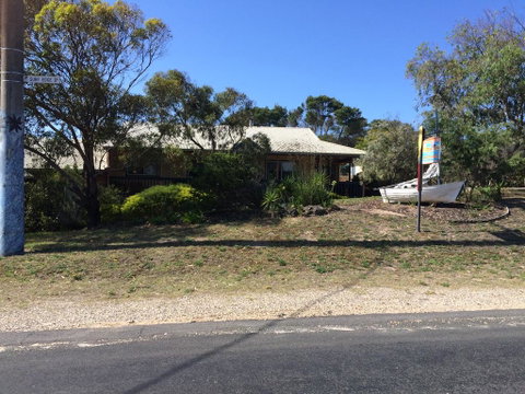 90 Mile Beachhouse&villas - Melbourne Tourism 0