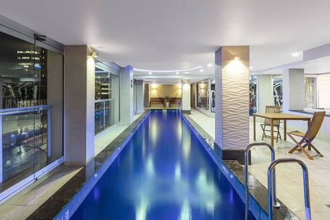96 North Terrace Stylish Penthouse Apartment - Melbourne Tourism 2