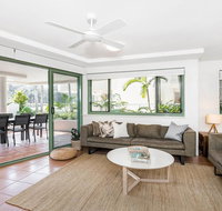 A PERFECT STAY - Apartment 2 Surfside - Melbourne Tourism