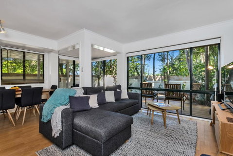 A PERFECT STAY - Mahogany Lodge - Melbourne Tourism 1