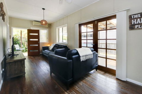 A Reel Teal - Melbourne Tourism 3