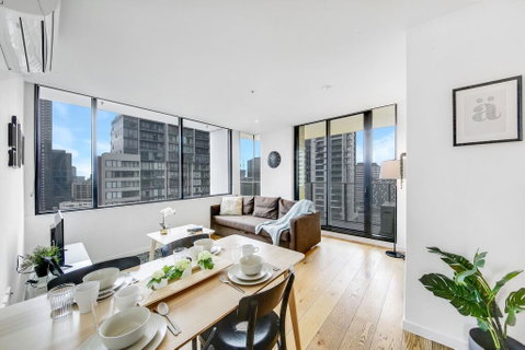 A Stylish 2BR CBD Apt With Beautiful City Views - Melbourne Tourism 0