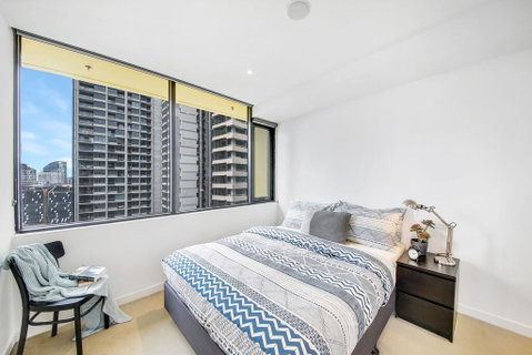 A Stylish 2BR CBD Apt With Beautiful City Views - Melbourne Tourism 3