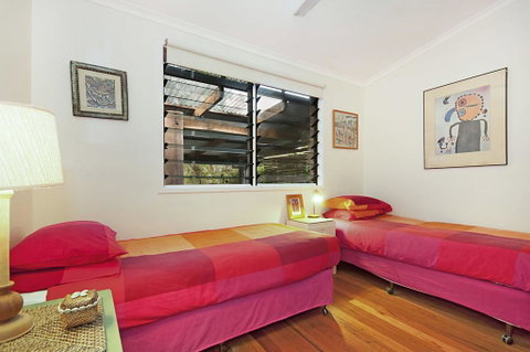 A SWEET ESCAPE - Aluna - Melbourne Tourism 3