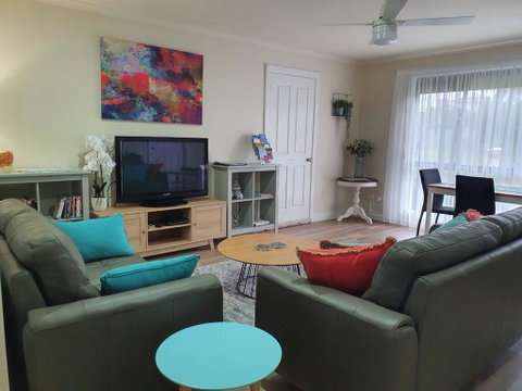 Abalone Guest Accommodation - Melbourne Tourism 1
