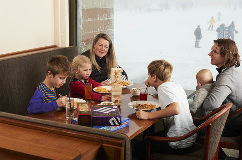 Abom Hotel - Melbourne Tourism 3