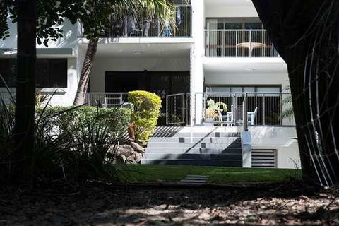 Absolute Beachfront - Mooloolaba - Melbourne Tourism 0