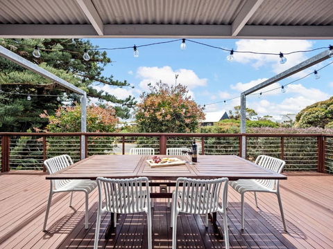 Eagle Bay Beach House - 300m To The Beach! - Melbourne Tourism 0