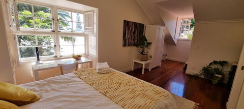 Fab 4brm Home With Pool A 15 Min Walk To Beach - Melbourne Tourism 3