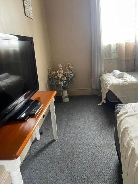 FEDERAL HOTEL QUIRINDi - Melbourne Tourism 4