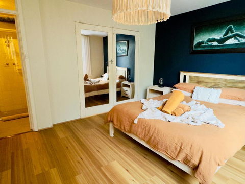 FORR64 - Cosy East Perth Retreat - Melbourne Tourism 2