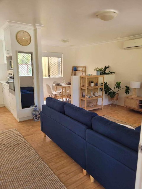 G&R Beach Cottage - Melbourne Tourism 2