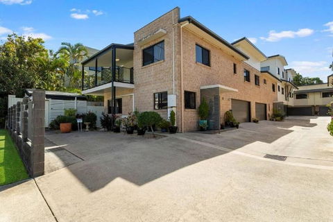 Georgina Townhouse - Melbourne Tourism 0