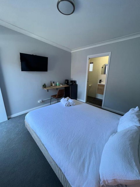 Gold Reef Adelong - Melbourne Tourism 2
