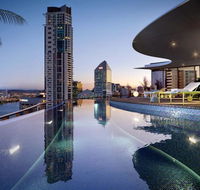 AirTrip Apartments on Queen Street - Melbourne Tourism