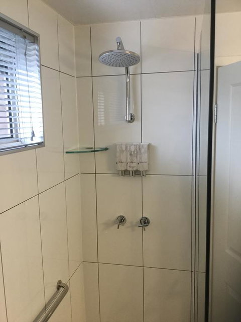 Albury Townhouse Motel - Melbourne Tourism 3
