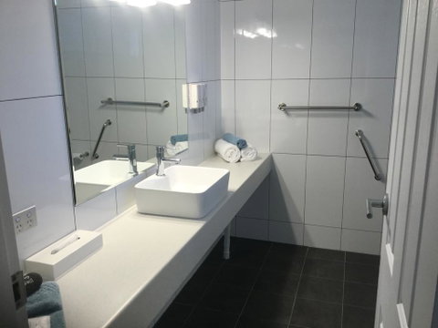Albury Townhouse Motel - Melbourne Tourism 1