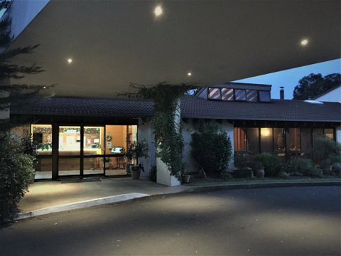 All Seasons Motel Armidale - Melbourne Tourism 0