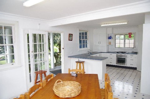 Allamanda House, 3 Willow Street - Melbourne Tourism 2
