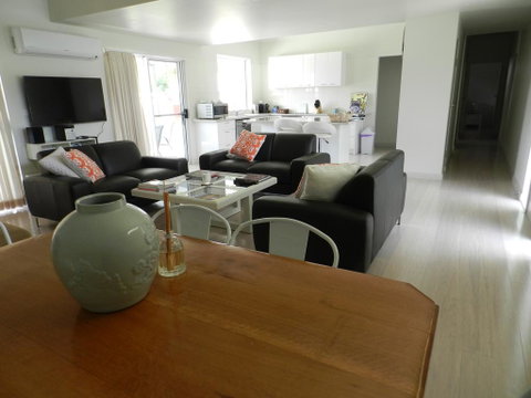 Almas Cottage - Melbourne Tourism 0