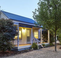 Alpine Valley Cottages - Melbourne Tourism
