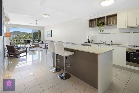 Amazing Ocean Views, Pool, Award Winning Location, Airlie Beach - Melbourne Tourism 2
