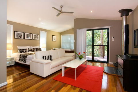 Amore On Buderim Rainforest Cabins - Melbourne Tourism 3