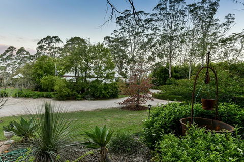 Anduramba Homestead B&B - Melbourne Tourism 1