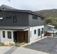 Aniyah Chalet - Melbourne Tourism