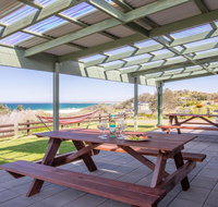 Antonio's Paradise - spectacular views over Warrain beach - Melbourne Tourism