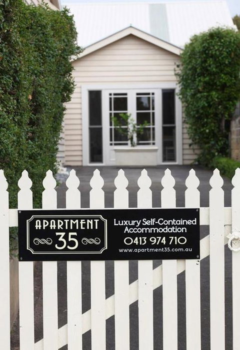 Apartment 35 - Melbourne Tourism 3